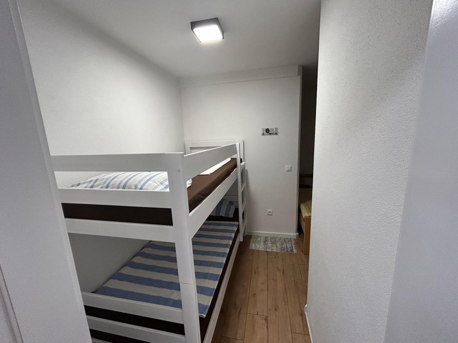 Mesic Apartment